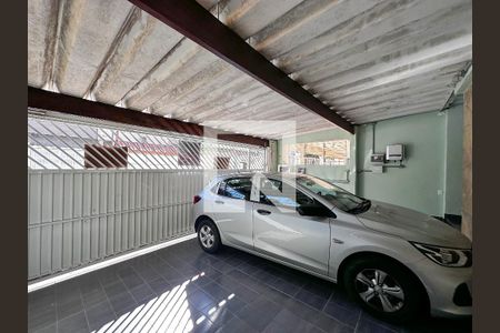Casa à venda com 178m², 3 quartos e 2 vagasGaragem