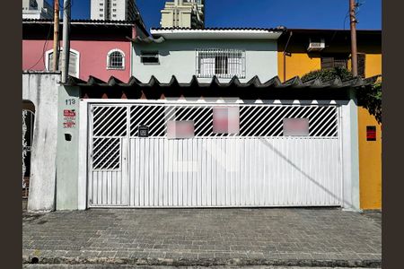 Casa à venda com 178m², 3 quartos e 2 vagasFachada