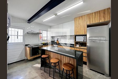 Casa à venda com 178m², 3 quartos e 2 vagasCozinha