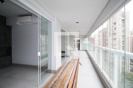Sala de apartamento à venda com 2 quartos, 121m² em Indianópolis, São Paulo