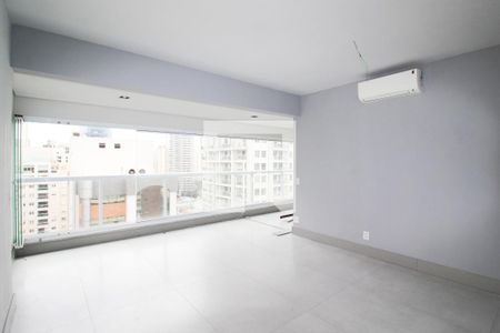 Sala de apartamento à venda com 2 quartos, 121m² em Indianópolis, São Paulo