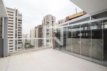 Apartamento à venda com 121m², 2 quartos e 2 vagasVaranda 