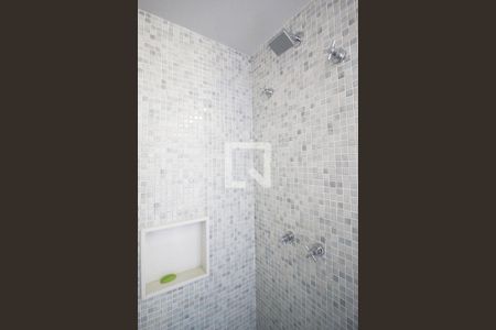 Apartamento à venda com 121m², 2 quartos e 2 vagasBanheiro da Suíte 2