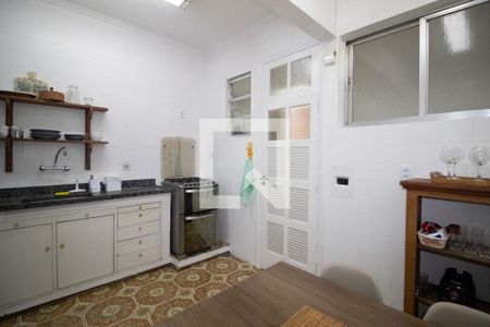 Apartamento para alugar com 94m², 2 quartos e 1 vaga Apartamento para alugar com 94m², 2 quartos e 1 vagaCozinha