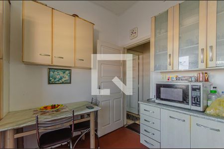 Apartamento à venda com 110m², 3 quartos e sem vagaCozinha
