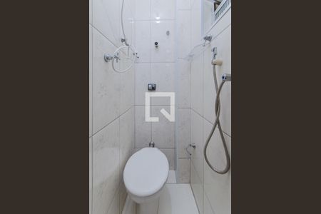 Apartamento à venda com 106m², 4 quartos e sem vagaBanheiro de Serviço