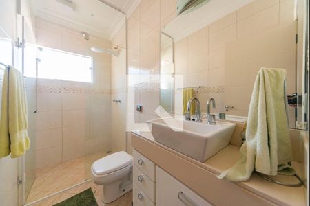 Casa à venda com 395m², 3 quartos e 4 vagasBanheiro do Quarto 3