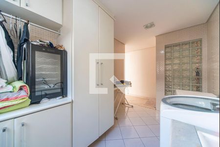 Casa à venda com 395m², 3 quartos e 4 vagasÁrea de Serviço