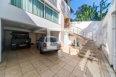 Casa à venda com 395m², 3 quartos e 4 vagasGaragem