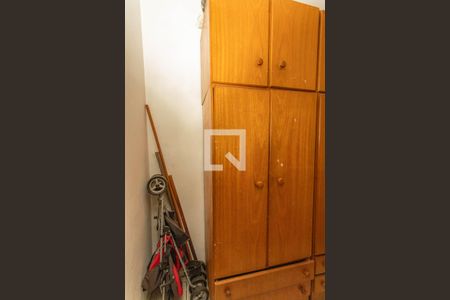 Casa à venda com 130m², 3 quartos e 2 vagasCloset da suíte
