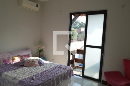 Casa de condomínio à venda com 150m², 3 quartos e 4 vagasQuarto 1