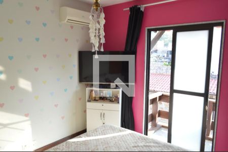 Casa de condomínio à venda com 150m², 3 quartos e 4 vagasQuarto 2