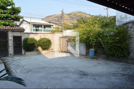 Casa de condomínio à venda com 150m², 3 quartos e 4 vagasGaragem