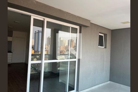 Studio para alugar com 35m², 1 quarto e 1 vaga Studio para alugar com 35m², 1 quarto e 1 vagaVaranda