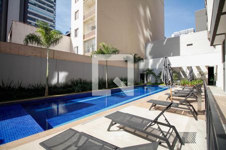Apartamento à venda com 27m², 1 quarto e sem vagaÁrea comum - Piscina