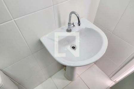 Apartamento para alugar com 45m², 2 quartos e sem vaga Apartamento para alugar com 45m², 2 quartos e sem vagaBanheiro