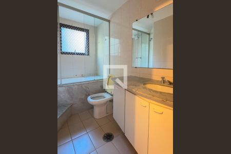 Apartamento à venda com 92m², 3 quartos e 1 vagaBanheiro da Suíte 1