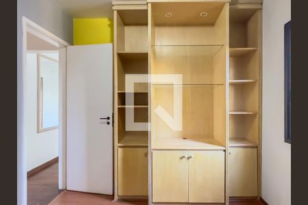 Apartamento à venda com 92m², 3 quartos e 1 vagaQuarto 2