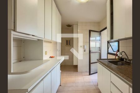 Apartamento à venda com 92m², 3 quartos e 1 vagaCozinha