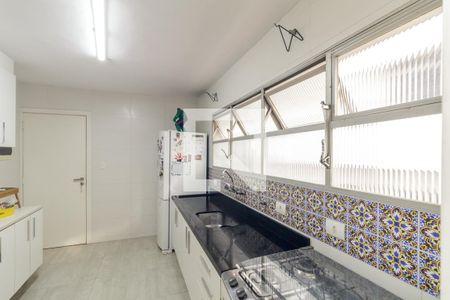 Apartamento à venda com 120m², 3 quartos e 2 vagasCozinha