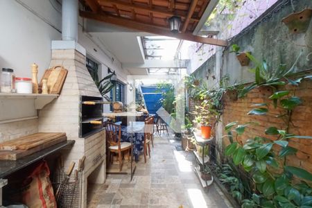 Casa à venda com 322m², 4 quartos e 3 vagasVaranda