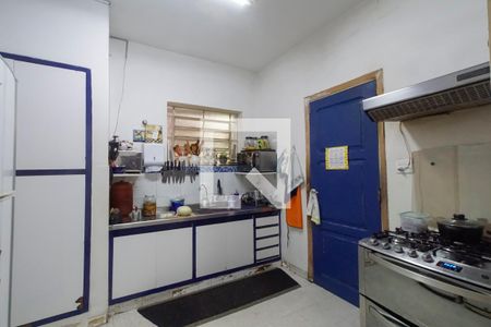 Casa à venda com 322m², 4 quartos e 3 vagasCozinha