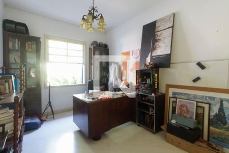 Casa à venda com 322m², 4 quartos e 3 vagasQuarto 4