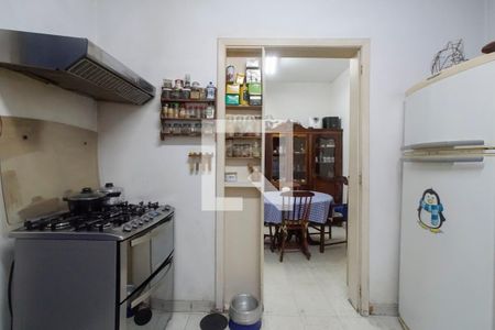Casa à venda com 322m², 4 quartos e 3 vagasCozinha