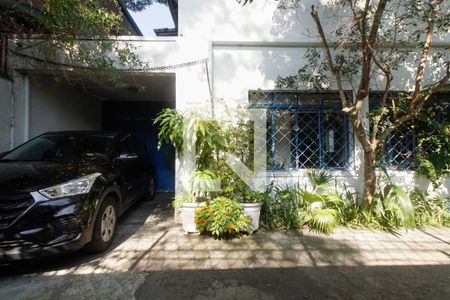 Casa à venda com 322m², 4 quartos e 3 vagasÁrea Externa