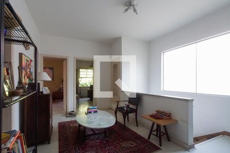 Casa à venda com 322m², 4 quartos e 3 vagasPiso superior