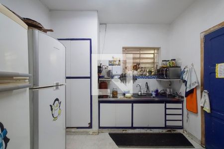Casa à venda com 322m², 4 quartos e 3 vagasCozinha