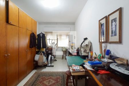 Casa à venda com 322m², 4 quartos e 3 vagasQuarto 2