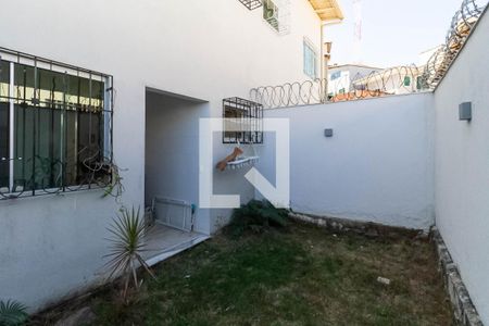 Casa à venda com 138m², 3 quartos e 1 vagaQuintal