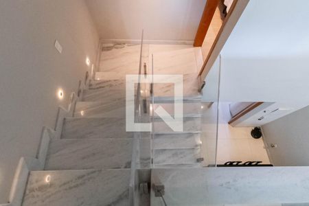 Casa à venda com 138m², 3 quartos e 1 vagaEscada