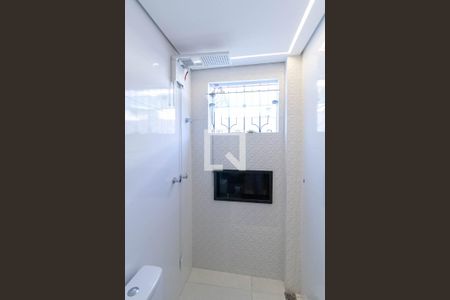 Casa à venda com 138m², 3 quartos e 1 vagaBanheiro social 