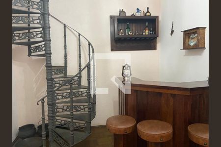 Casa à venda com 150m², 3 quartos e 2 vagas