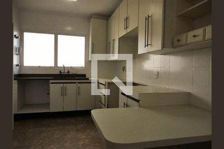 Apartamento à venda com 144m², 4 quartos e 3 vagas