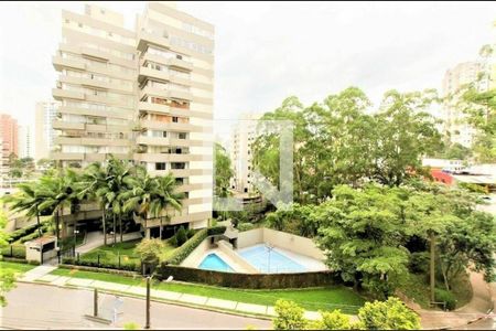 Apartamento à venda com 144m², 4 quartos e 3 vagas