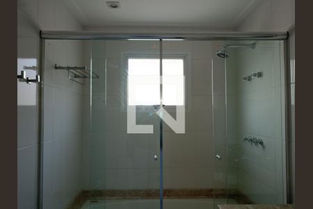 Apartamento à venda com 177m², 4 quartos e 3 vagasBanheiro Quarto 1