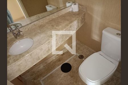 Apartamento à venda com 177m², 4 quartos e 3 vagasBanheiro 4