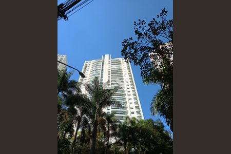 Apartamento à venda com 177m², 4 quartos e 3 vagasFachada