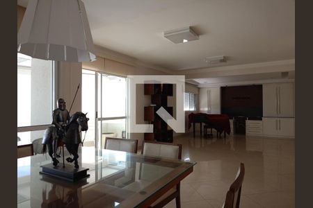 Apartamento à venda com 177m², 4 quartos e 3 vagasSala