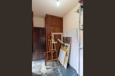 Casa para alugar com 640m², 4 quartos e 6 vagas Casa para alugar com 640m², 4 quartos e 6 vagasQuarto reversível