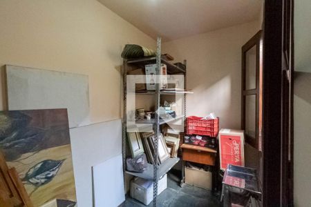 Casa para alugar com 640m², 4 quartos e 6 vagas Casa para alugar com 640m², 4 quartos e 6 vagasQuarto reversível