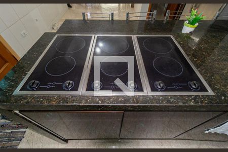 Casa à venda com 500m², 4 quartos e 2 vagasDetalhe - Cozinha