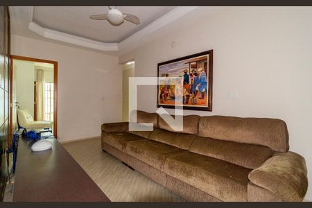 Casa à venda com 500m², 4 quartos e 2 vagasSala de TV