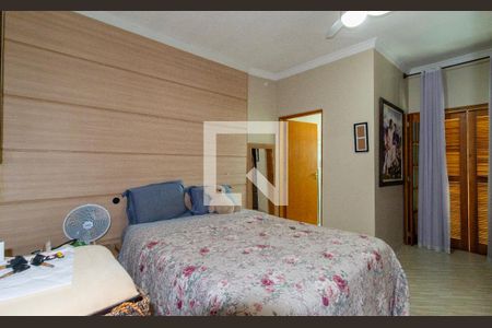 Casa à venda com 500m², 4 quartos e 2 vagasSuíte 3