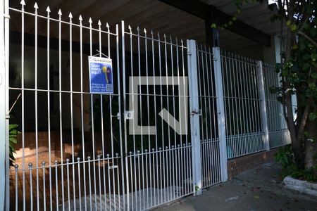 Casa à venda com 111m², 2 quartos e 2 vagasFachada