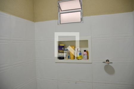 Casa à venda com 111m², 2 quartos e 2 vagasBanheiro