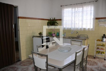 Casa à venda com 111m², 2 quartos e 2 vagasCozinha